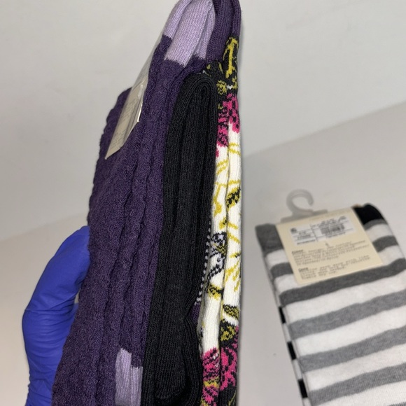 Sock bundle A New Day brand Cotton blend crew. Beautiful prints so 4-10 … - Picture 7 of 8
